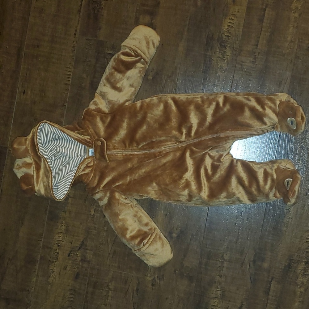 Carters Just For You 3m Bear Fluffy onesie